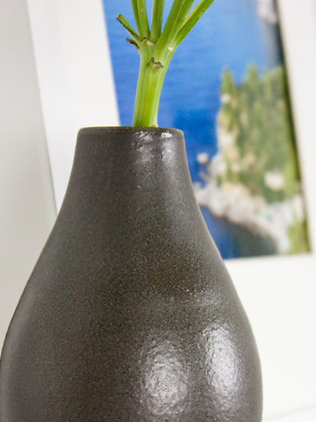Black Drop Bud Vase
