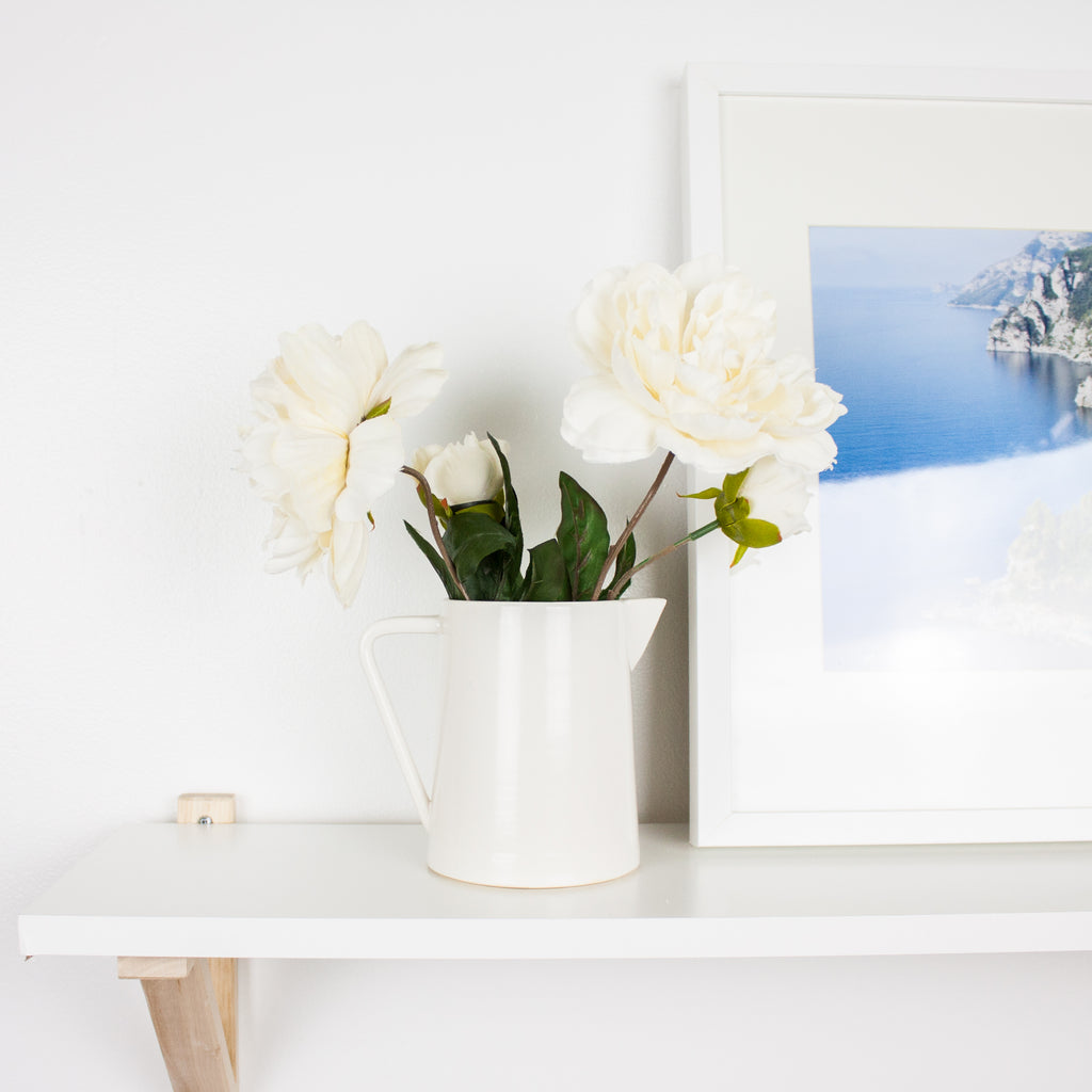 White Milk Pitcher – Barombi Studios